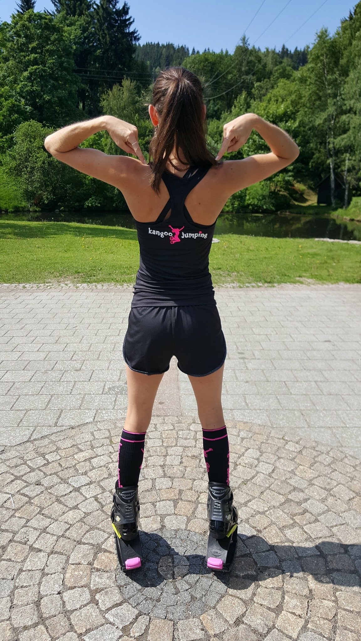 Funkční neonová tílka a trička Kangoo Jumping - Obrázek 14